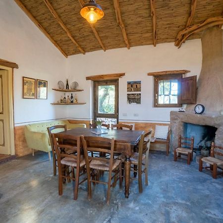 Le Case Di Mara - Appartamenti Tipici "Stazzo Giovannareddu" Порто Сан Паоло Екстериор снимка